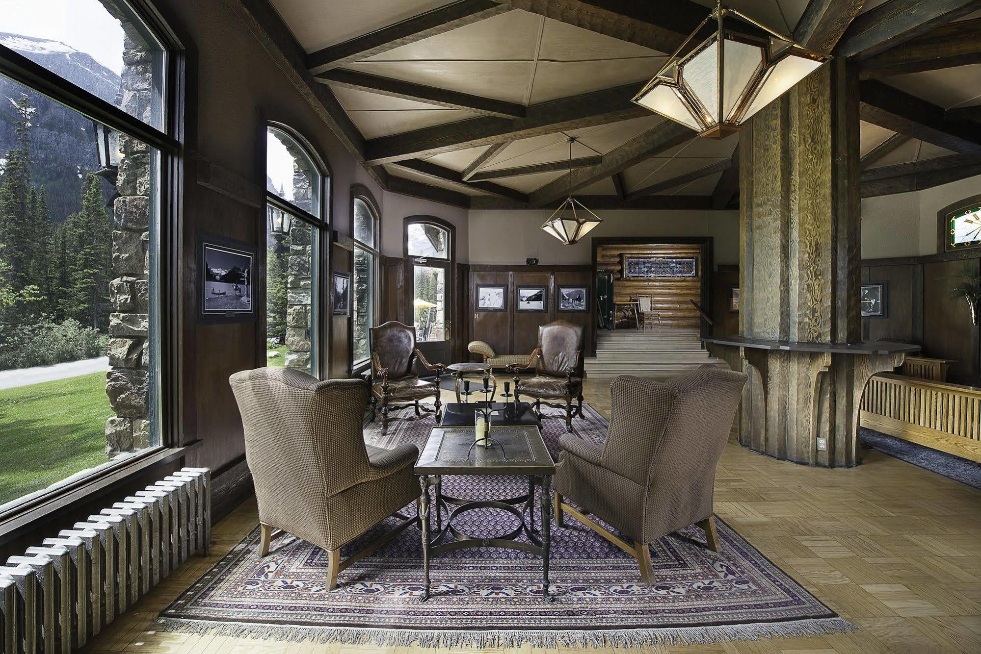 Deer Lodge Lago Louise Exterior foto